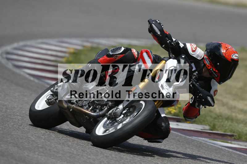 /21 17.06.2026  Ducati Schweiz Track Warmup ADR/Gruppe gruen/901